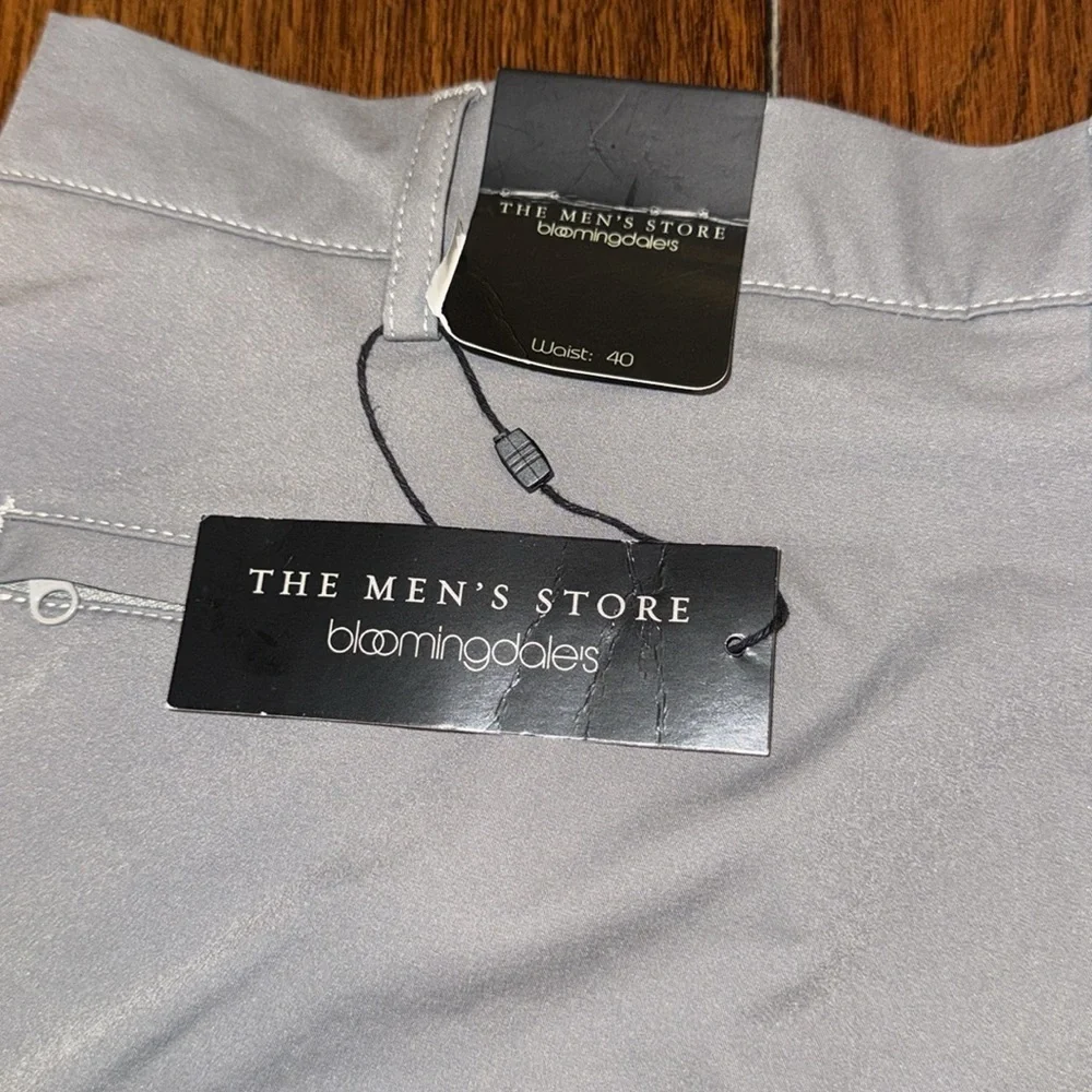 Bloomingdale’s Men's Store Gray Flat Front Nylon Shorts